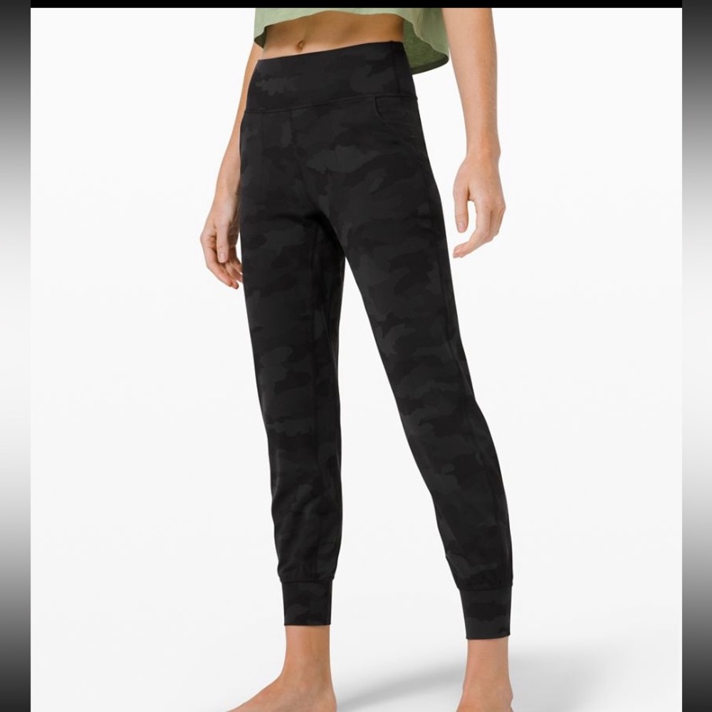 Lululemon align size 2 inseam 25 joggers